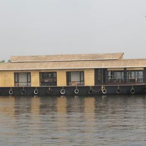 Best Time to Visit Alleppey: Houseboats